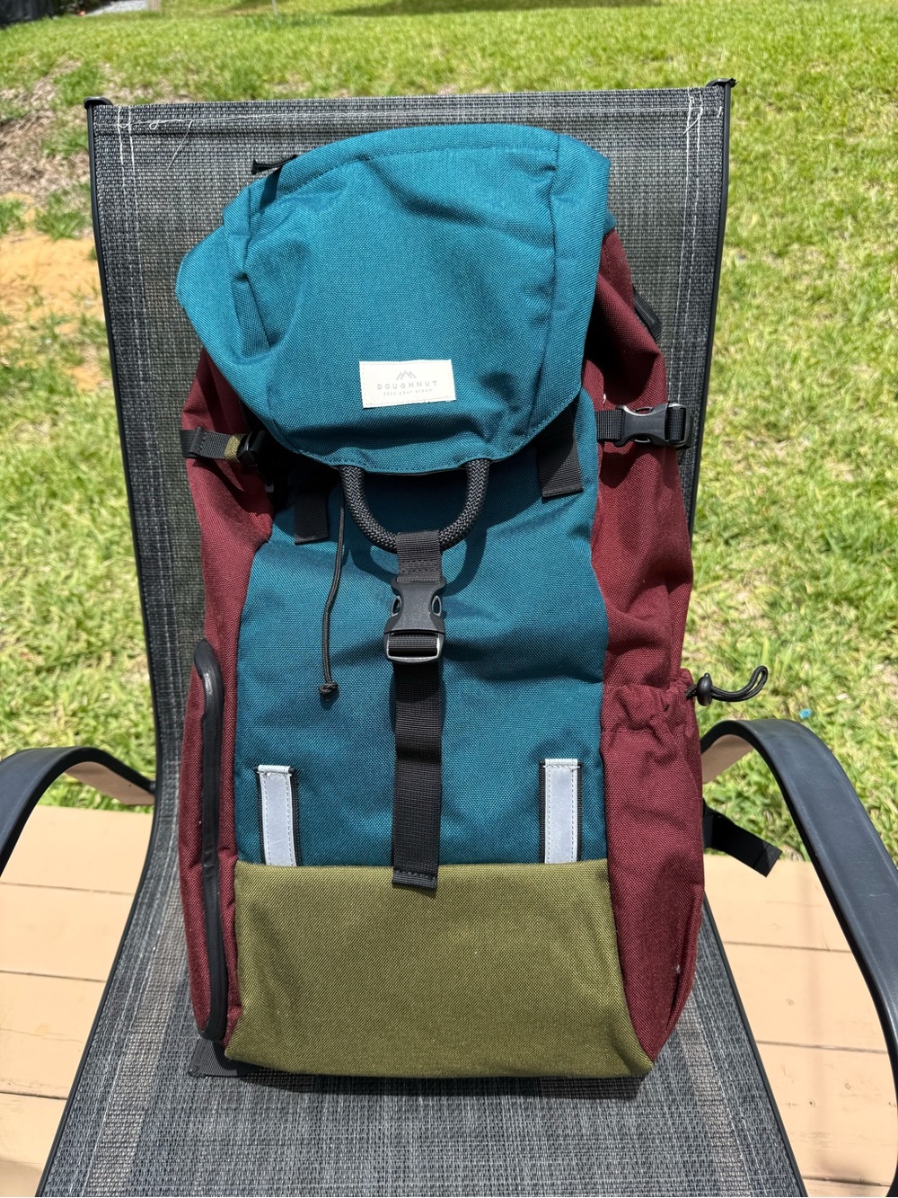Teal & Burgundy Colorblock Men's Travel Backpack 38L - Picture 8 of 8